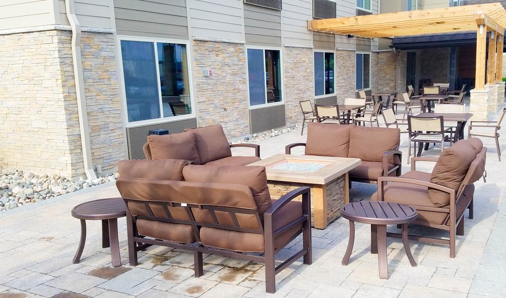 Country Inn & Suites By Radisson, St Cloud West, Mn Saint Cloud Exteriör bild